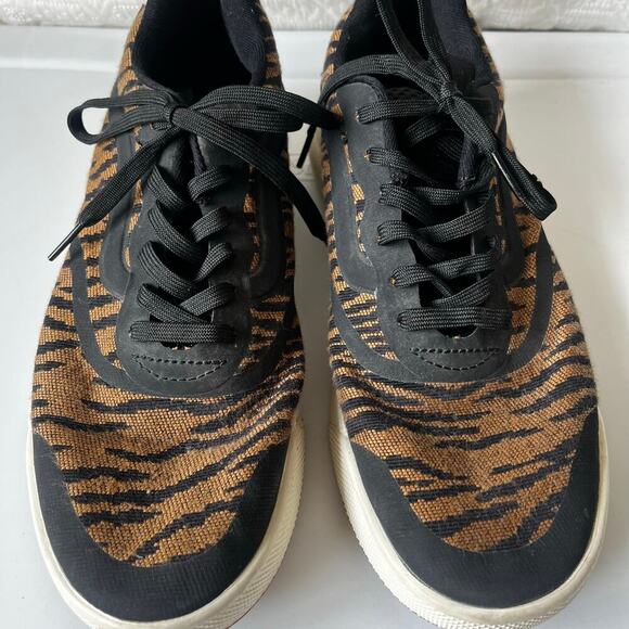 Vans UltraRange Knit Comfort Lace Up Sneaker Tiger Animal Stripes 7.5/ 9 - Picture 2 of 6